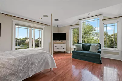 50 Echo Bay Drive, New Rochelle, NY 10805 - Photo 39