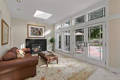 50 Echo Bay Drive, New Rochelle, NY 10805 - Photo 17