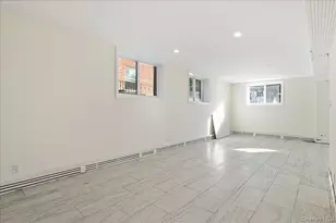 60-43 69th Pl, Maspeth, NY 11378 - Photo 13