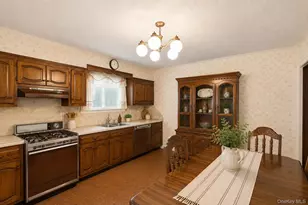 83-87 Staunton St, Yonkers, NY 10704 - Photo 9