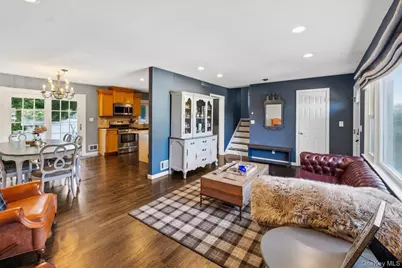 8 Foxwood Avenue, Suffern, NY 10901 - Photo 5