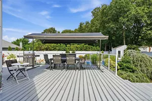 31 Deer Run, East Islip, NY 11730 - Photo 35