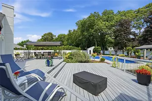 31 Deer Run, East Islip, NY 11730 - Photo 37