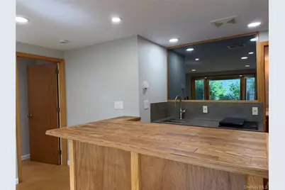 110 Clinton Avenue, Port Jefferson, NY 11776 - Photo 5