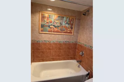 110 Clinton Avenue, Port Jefferson, NY 11776 - Photo 11