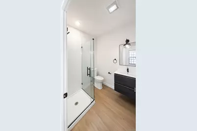 136 South #201, Poughkeepsie, NY 12601 - Photo 5