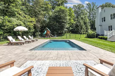 115 Fairway Drive, Stamford, CT 6903 - Photo 31