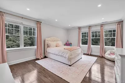 115 Fairway Drive, Stamford, CT 6903 - Photo 27