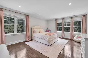 115 Fairway Dr, Stamford, CT 6903 - Photo 27