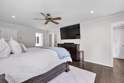 115 Fairway Drive, Stamford, CT 6903 - Photo 23