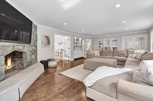 115 Fairway Dr, Stamford, CT 6903 - Photo 7