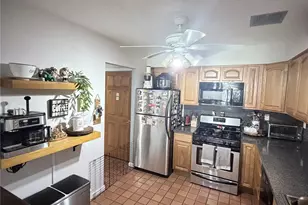 120-09 Ketch Ct, College Point, NY 11356 - Photo 13