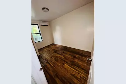 342 E 194th Street, Bronx, NY 10458 - Photo 11