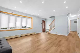 195 N Wisconsin Ave, Massapequa, NY 11758 - Photo 3