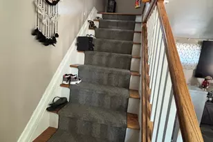 16 Bellport St, Patchogue, NY 11772 - Photo 5