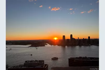 20 West Street #37E, New York, NY 10004 - Photo 11