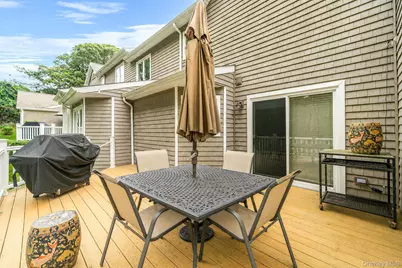 26 Kettle Hole Road, Manorville, NY 11949 - Photo 11