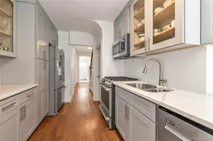 30-91 37th St, Astoria, NY 11103 - Photo 9