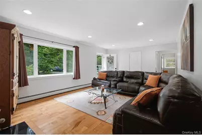 8 Arbutus Street, Putnam Valley, NY 10579 - Photo 9