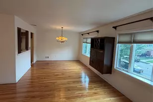 404 Edgegrove Ave, New York, NY 10312 - Photo 5