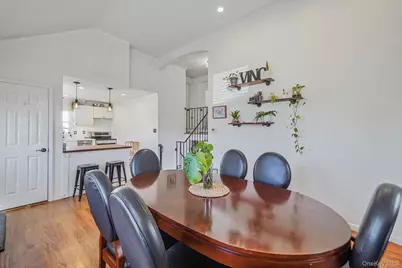 35 Thorburn Avenue, Patchogue, NY 11772 - Photo 13