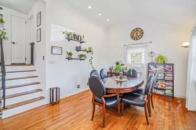 35 Thorburn Avenue, Patchogue, NY 11772 - Photo 11