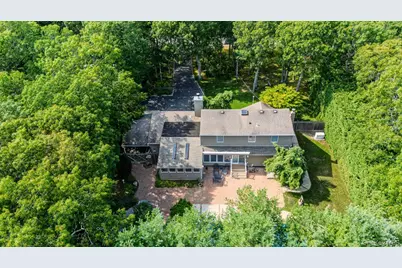 10 W Landing Road, Hampton Bays, NY 11946 - Photo 9