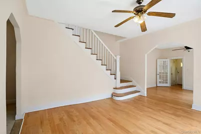 4041 Duryea Avenue, Bronx, NY 10466 - Photo 11