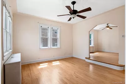 4041 Duryea Avenue, Bronx, NY 10466 - Photo 9