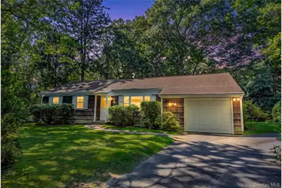 2625 Great Peconic Bay Boulevard, Laurel, NY 11948 - Photo 3
