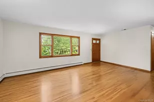 2625 Great Peconic Bay Blvd, Laurel, NY 11948 - Photo 13