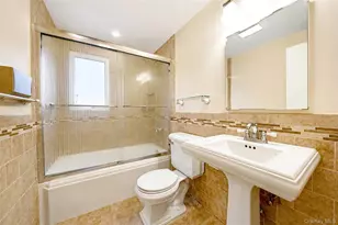 41-37 247th St, Little Neck, NY 11363 - Photo 13