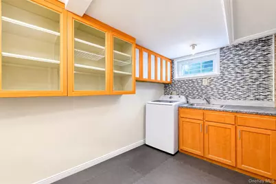 4137 247th Street, Little Neck, NY 11363 - Photo 23