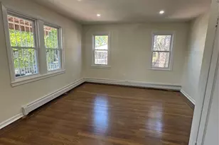 1054 Lydig Ave, Bronx, NY 10461 - Photo 3