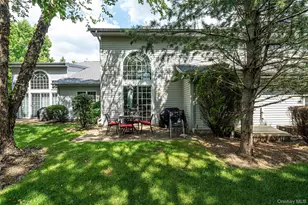 602 Bardini Dr, Melville, NY 11747 - Photo 25
