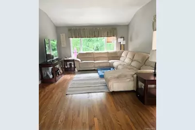 19 Dutch Hollow Drive, Orangeburg, NY 10962 - Photo 3