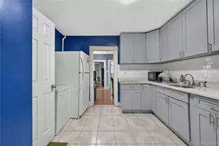 92-16 173rd St, Jamaica, NY 11433 - Photo 7