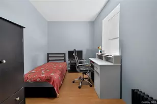 92-16 173rd St, Jamaica, NY 11433 - Photo 11