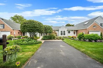 89 Hearthside Drive, Mount Sinai, NY 11766 - Photo 3