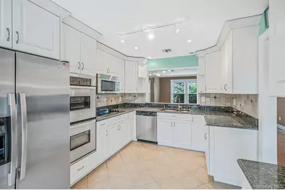 89 Hearthside Drive, Mount Sinai, NY 11766 - Photo 11
