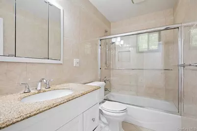 36 Chatham Road, New Rochelle, NY 10804 - Photo 13
