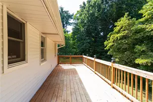 17 Molland Dr, Rhinebeck, NY 12572 - Photo 5