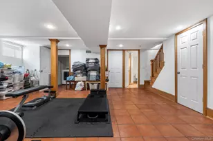 194 Bradley Rd, Scarsdale, NY 10583 - Photo 21