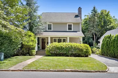 194 Bradley Road, Scarsdale, NY 10583 - Photo 1