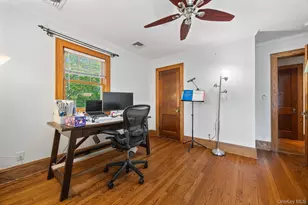 194 Bradley Rd, Scarsdale, NY 10583 - Photo 19