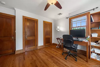 194 Bradley Road, Scarsdale, NY 10583 - Photo 15