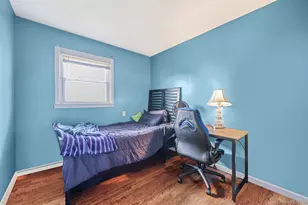 776 S 5th St, Lindenhurst, NY 11757 - Photo 11