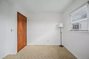 776 S 5th St, Lindenhurst, NY 11757 - Photo 27