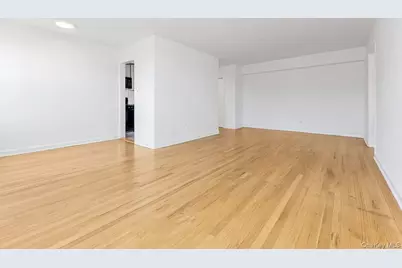 67-10 108th Street 108th Street #6A, Forest Hills, NY 11375 - Photo 3