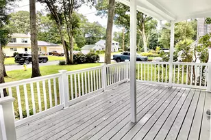 22 Sheppard Ln, Smithtown, NY 11787 - Photo 3